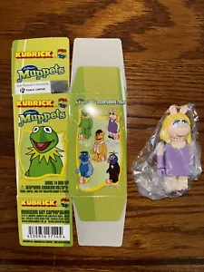 KUBRICK Muppets Miss Piggy Figure NEW Open Box Medicom Toy Japan -FREE SHIP - Picture 1 of 2