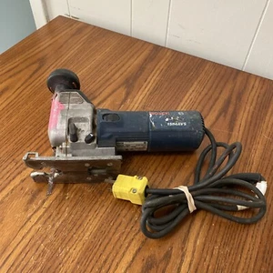 Bosch 1584AVS Barrell Grip Variable Speed Jigsaw Tested - Picture 1 of 8