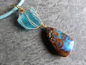 Pendentif or 18 ct, 1 apatite et 1 opale boulder d'Australie - Imagen 1 de 10