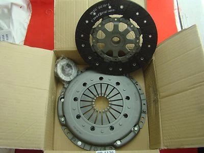Vauxhall GM Set Clutch Assembly 93171791 1606161 - Image 1 of 4