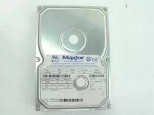 Maxtor 91366U4 13.6GB 3.5" IDE Hard Drive - 7200 RPM - Picture 1 of 4