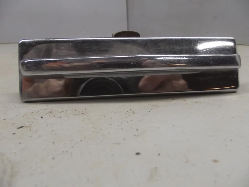 Cinzeiro GMC PICAPE 1957 1959 3100 DASH 1956 - Imagem 1 de 4