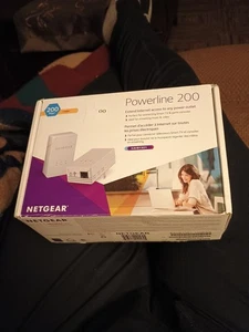 Netgear Powerline 200 Mini Extend Wifi Internet Access XAVB1301 -- TESTED - Picture 1 of 4
