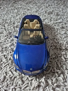 BOXED 1/18 Scale Blue BMW M6 Cabrio by Maisto - Picture 1 of 10