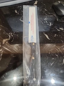 CUTCO 7.75” Straight Edge Petite Slicer Knife #2124 Forever Guarantee New USA - Picture 1 of 4