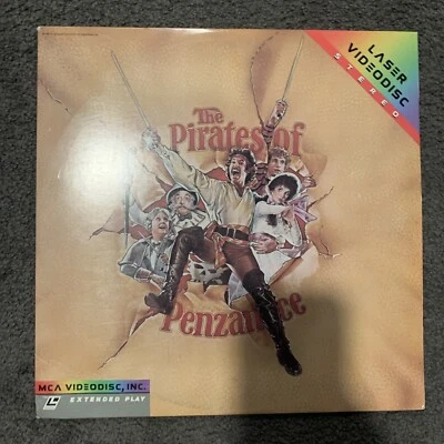 THE PIRATES OF PENZANCE  LaserDisc - Kline & Ronstadt (17-011, 1983) Extended Pl - Image 1 of 2