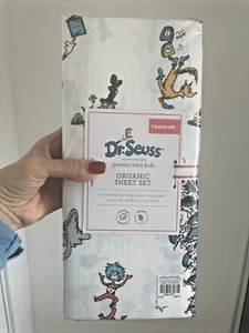 Disney Pottery Barn CRIB TODDLER bed SHEET SET Seuss baby holiday Christmas z - Picture 1 of 12