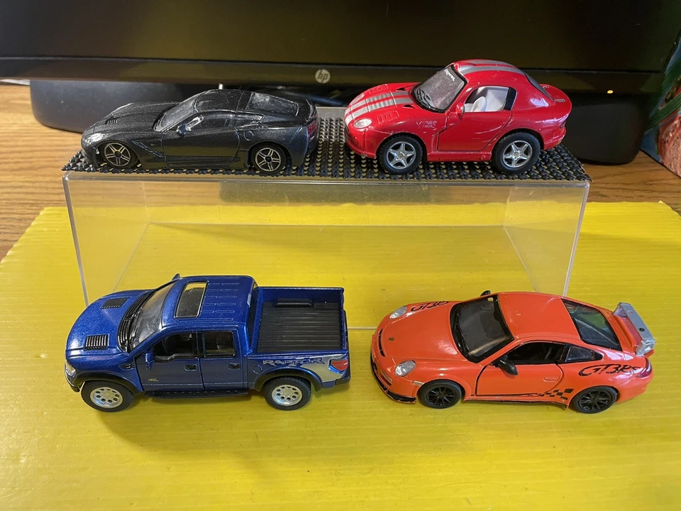 3-KINSMART VEHICLES+1-BURAGO VETTE-RAPTOR PU-PORSCHE-VIPER USED RARE HTF  LOT K4 — 第 1/4 张图片