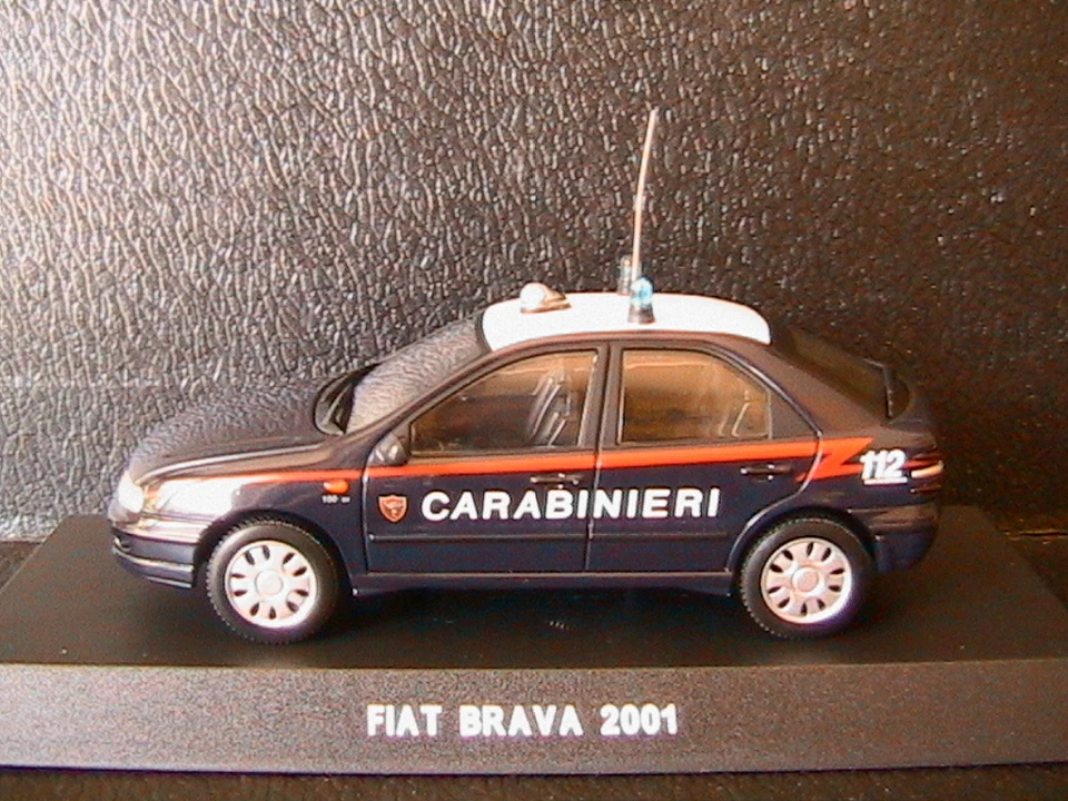 Fiat Brava Sx Carabinieri 112 2001 Deagostini 1/43 Italy Berlina Berline Blue - Image 1 of 1