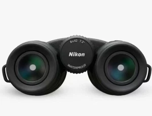 Nikon Binoculars PROSTAFF P7 Waterproof 8 x 42 Green - Picture 1 of 4