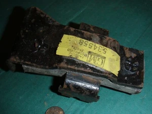 59 60 534558 1959 1960 Pontiac catalina Bonneville Vintage NOS GM Exhaust Hanger - Picture 1 of 7