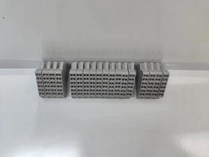 Lot of 18 pc Schneider 47898/  3 Wires terminal - for Masterpact NW - Picture 1 of 6