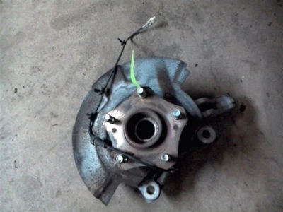 2010-2013 Suzuki Kizashi front driver left spindle knuckle 2011 2012 10 11 12 13 - Image 1 of 4