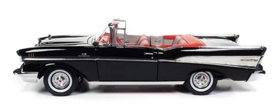 AMERICAN MUSCLE, CHEVROLET BEL AIR 1957 dal film James BOND 007, 1/18,  AMMAW... - Immagine 1 di 4