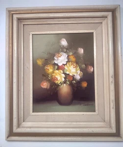 Vintage Floral Still Life Oil Painting on canvas Artist R. Waddams 8x10 framed - Picture 1 of 16