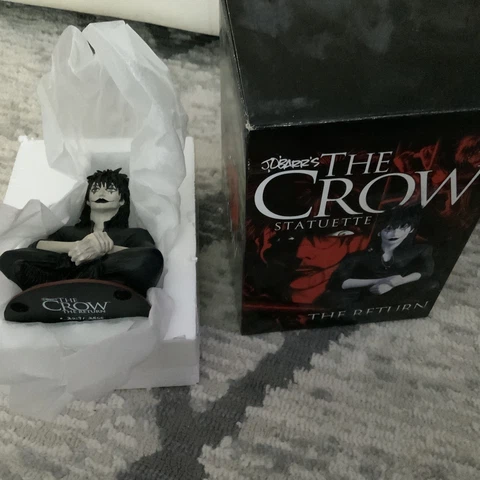 The Crow Statue Limited Edition The Return by  James O' Barr Eric Draven Cover