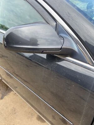 Espejo retrovisor derecho usado se adapta a: Chevrolet Malibu Power 2010 sin opción sensible a la luz Foto 1 de 4