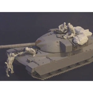 Kit Modelo Resina 1/35 5 piezas Soldados Árabes Modernos Tanque Tripulación Sin Tanque Sin Pintar - Imagen 1 de 4