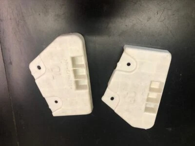 2006 Toyota Corolla Door Enforcement/Vibration Blocks - Изображение 1 из 3