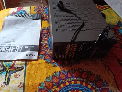 amplificatore TEAC AG-H550 completo di telecomando e cavetti. - Immagine 1 di 3
