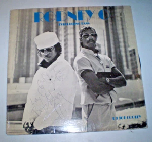 Rodney O & Joe Cooley EVERLASTING BASS Signed Autograph 12" Signed Autographed - Picture 1 of 4