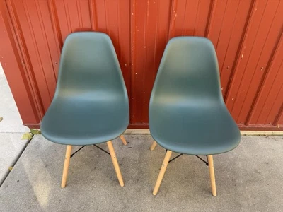 Herman Miller Eames Molded Plastic Chairs Set Of 2 Green - Image 1 of 4