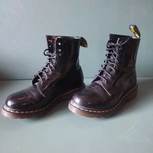 Doc Martens 1460 glänzende schwarze Lederstiefel Größe UK 7 - Bild 1 von 12