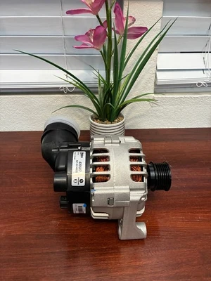 Valeo 439507 Alternator 140A SG14B020 NEW Fits BMW 528i Z3 X5 3 5 Series - Image 1 of 4