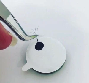 Base adhesiva especial para pegamento de extensión de pestañas como placas 120 unidades - Imagen 1 de 3