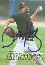 Dave Martinez autographed baseball card (Chicago White Sox) 1997 Fleer #65