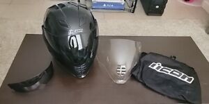 ICON AirFlite Full-Face Helmet w/ Dropdown Sun Visor (Gloss Black) XL (X-Large)