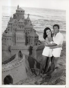 T5-79230 Orig 1978 Photo NBC Frankie Avalon Annette Funicello Second Time Around - Picture 1 of 2