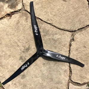 Hélice paramotor E-Props fibra de carbono 3 hojas Vittorazi Moster185, 125 cm PPG - Imagen 1 de 2