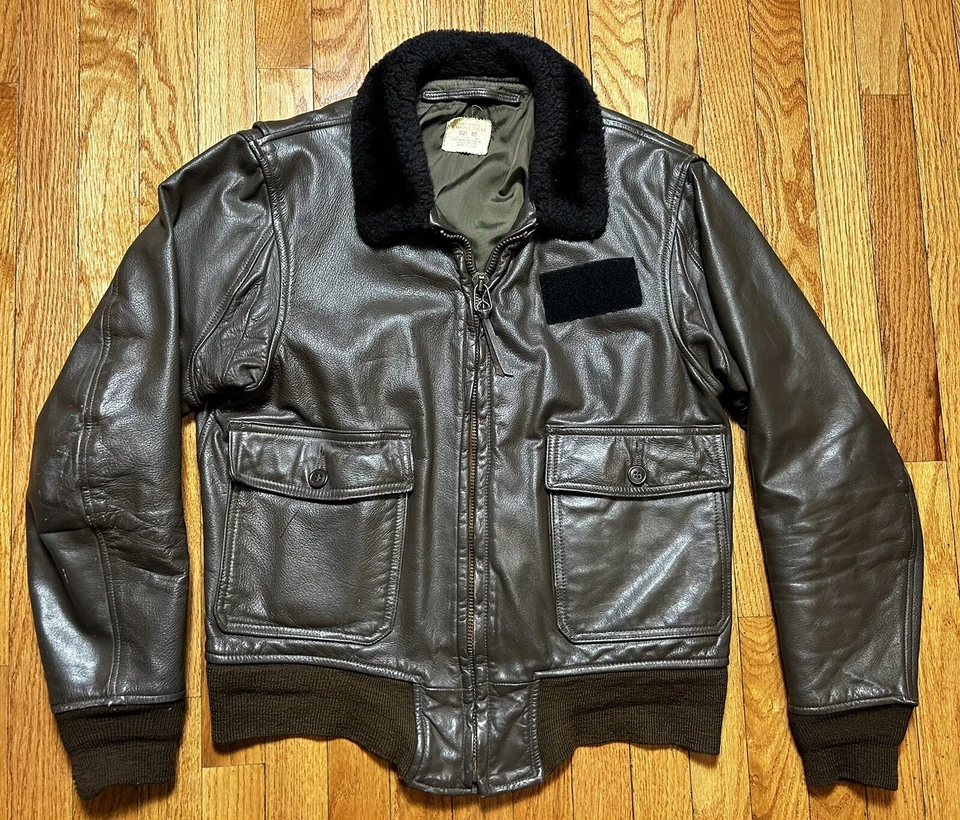 CHAQUETA DE VUELO DE CUERO DE COLECCIÓN AÑOS 60 G-1 EE. UU. Marina Ralph Edwards ropa deportiva Hombres 40 Foto 1 de 4