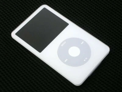 NEW Apple iPod Classic 5th Gen 30GB - White MP3 Player - BEST CIFT - Image 1 of 3