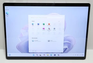 Microsoft Surface Pro 9 256 GB SQ3 3,0 GHz 16 GB Wi-Fi + 5G 13" 1997 Platinum - Imagen 1 de 18