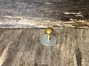 Vintage Front Collar Lever Stud - Picture 1 of 3