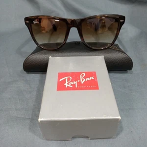 Gafas de sol Ray Ban Wayfarer para hombre RB4105-710/51 54 20 modelo de exhibición. - Imagen 1 de 11