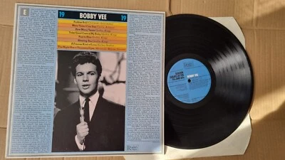 Bobby Vee / Roy Orbison (Golden greats of the 50s and 60s) LP Stereo *N/MINT - Image 1 of 3