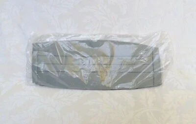  NUEVO JUEGO DE FAJARITA Y PAJARITA GRIS COLOR LISO - PLISADO Foto 1 de 4