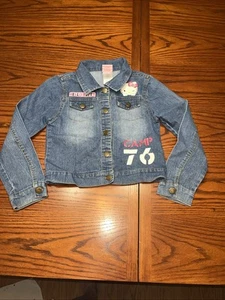 Sanrio Girls Hello Kitty Graphic Jean Jacket Medium 7-8 Light Wash Denim Blue - Picture 1 of 8