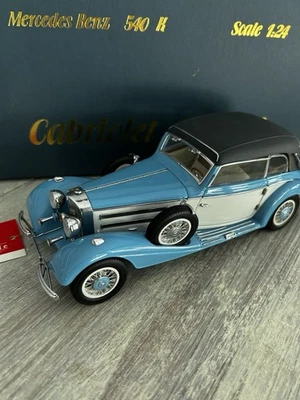 CMC Mercedes-Benz 540K Cabriolet B 1936 1:24 in Box Blue - Image 1 of 4