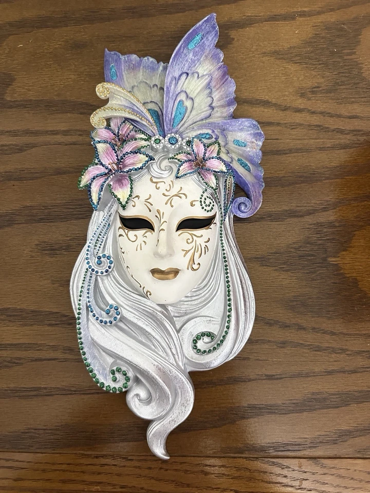 Veronese Carnival Mardi Gras Mask Butterfly Cast Resin Decorative Wall Hanging - Image 1 of 4