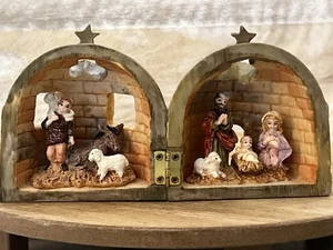 Vintage, Rare Nativity, closing barn, 8 piece handcrafted Silvestri resin 3.5" - Picture 1 of 14
