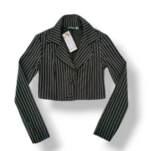 Boohoo Petite Pinstripe Crop Blazer Size Tim Burton Vibes S - Picture 1 of 4