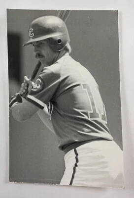 Ron Cey (1983) Chicago Cubs Vintage Baseball Postcard PCCC - Image 1 of 2