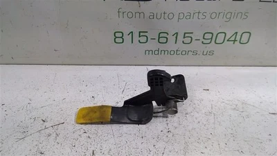 2017-2019 NISSAN ROGUE SPORT HOOD LOCK SAFETY CATCH OEM 65603-6MA0A - Image 1 of 4