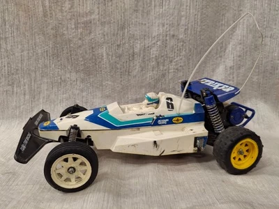 Coche de carreras todoterreno Tamiya Striker 58061 escala 1/10 de colección Foto 1 de 4