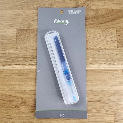 Paquete de 2 bolígrafos marcadores solubles en agua Fabany para tela clara y oscura azul blanco Foto 1 de 4