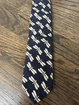Gitman Brothers 男式领带,海军蓝 100% 棉,美国龙飞印花 — 第 1/4 张图片